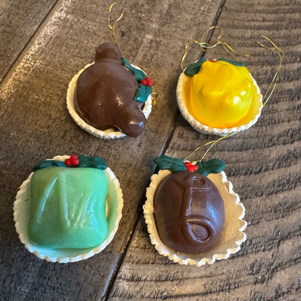 Vintage Miniature Fannie May Candy Pieces Christmas‎ Ornaments Candies 4 Pc Set
